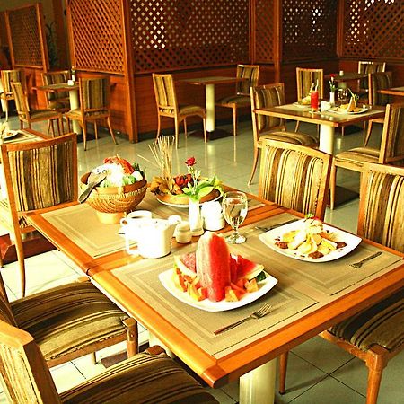 Hotel Royal Dago Bandung Exterior foto