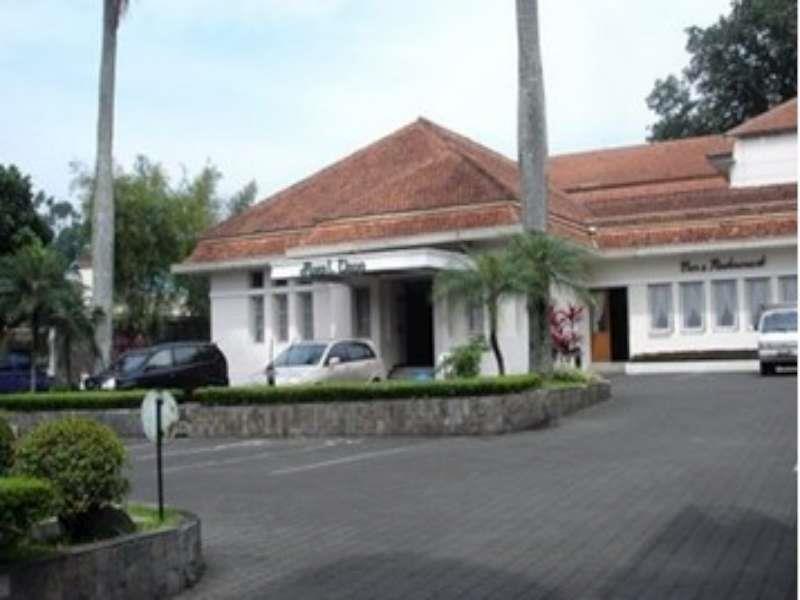 Hotel Royal Dago Bandung Exterior foto