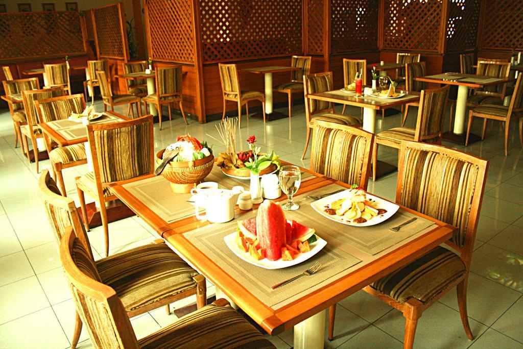 Hotel Royal Dago Bandung Exterior foto